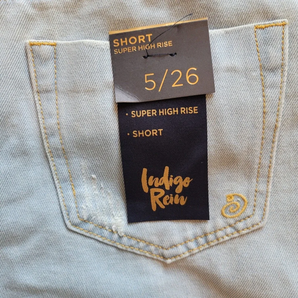 Light Wash Ripped Denim Cutoff Shorts Super‎ High Rise Size 26